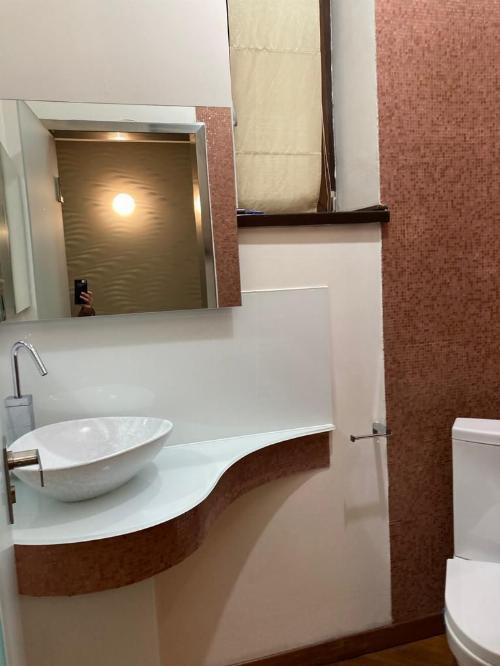 Calea Victoriei, apartament de 5 camere. Ideal birou. 6