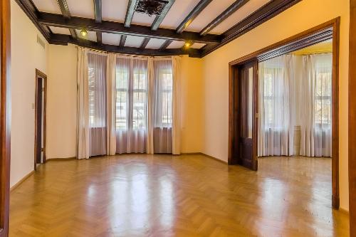 Aviatorilor, the representative villa for rent 8