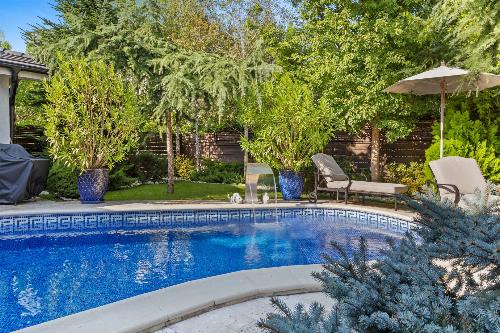 Premium villa in the western area, with its own pool 29