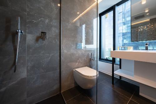 One Mircea Eliade, 3 rooms overlooking the park. 14