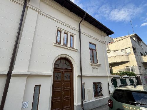 Inchiriere casa 4 camere – Birou/Rezidential