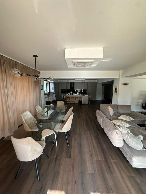 Apartament Lux 4 camere terasa 160 mp | Scoala Americana