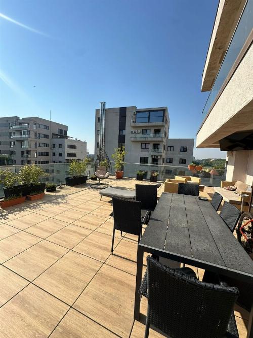 Apartament Lux 4 camere terasa 160 mp | Scoala Americana