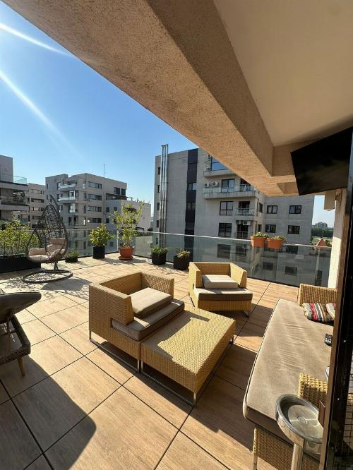 Apartament Lux 4 camere terasa 160 mp | Scoala Americana