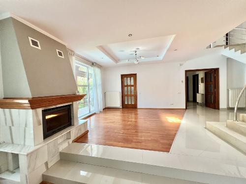 Iancu Nicolae area / Villa with generous garden and pool