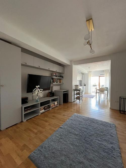 Apartament 2 camere Sisesti