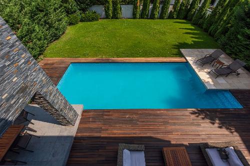 Villa with Pool Erou Iancu