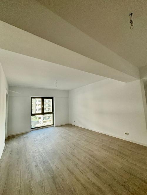 Apartament 3 camere Crystal North