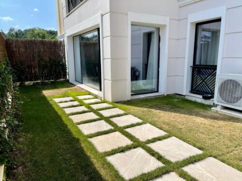 Apartment with garden Triana