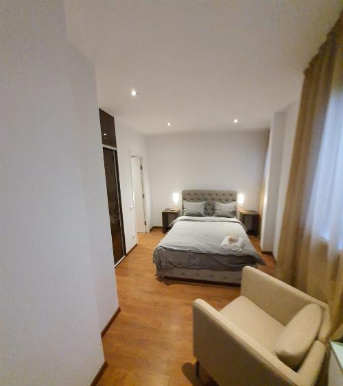 Apartament in Vila Caderea Bastiliei