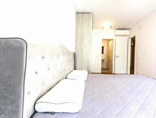 Apartament 3 camere Aviatiei Park 8