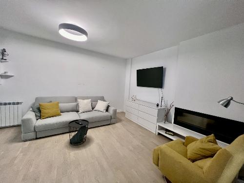 Terrace 50 sqm / Spacious apartment / Parking space 3