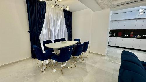 4 Room Apartment – French Quarter – 165 SQM 7