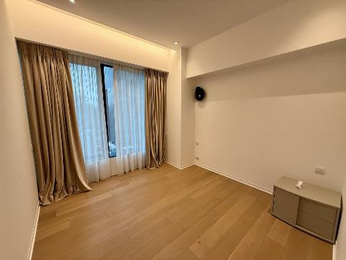 Apartament de lux cu 4 camere /  2 parcări incluse 13