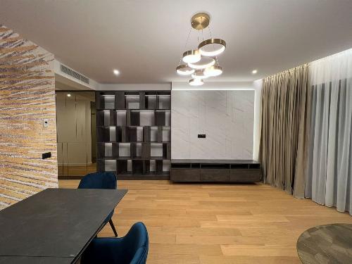 4 Room Apartment | Herastrau 4