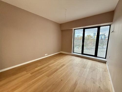 Pretabil birou / rezidențial! Apartament superb cu grădină 10