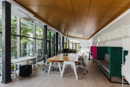 Cladire de birouri reprezentativa, zona Alba Iulia 4