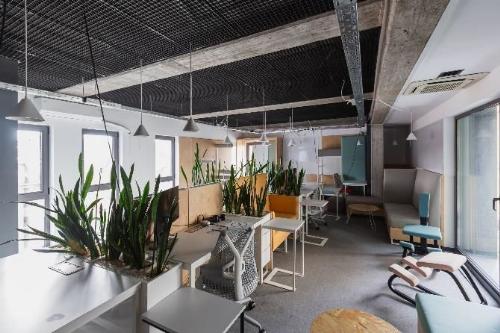 Cladire de birouri reprezentativa, zona Alba Iulia 5