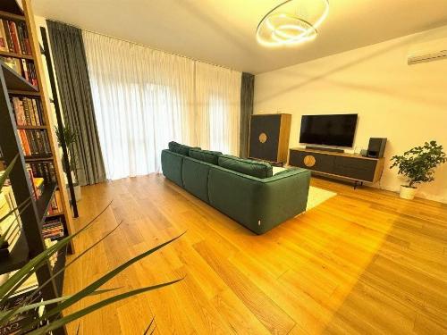 3 Room Apartment | Iancu Nicolae 4