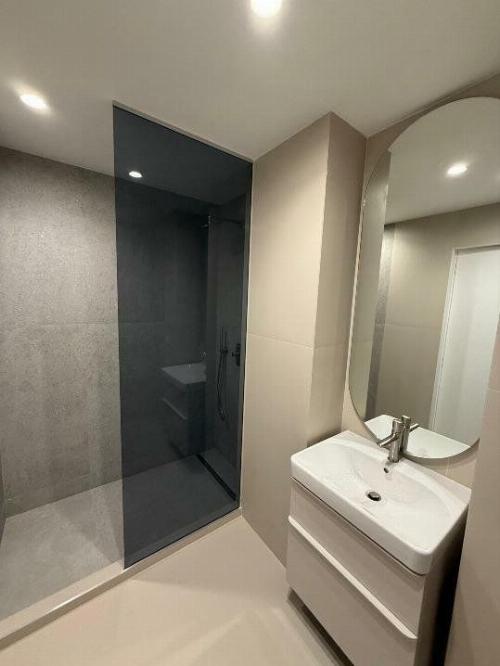 First rental / 3 minutes from Promenada Mall and metro 8