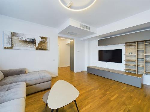 2 Room Apartment | Parking Space | Herastrau Park | 6