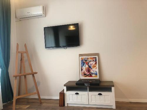 2 Rooms Apartment for Rent – Barbu Vacarescu 6