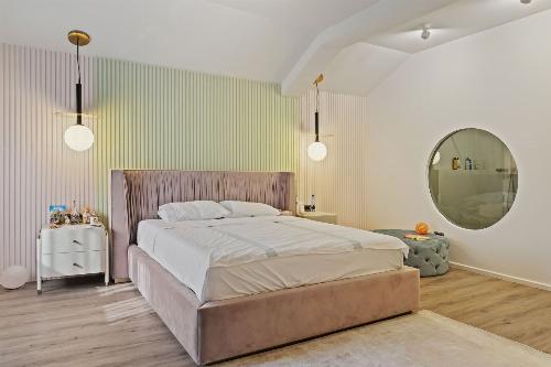 Iancu Nicolae! Unique villa with generous garden and pool 39