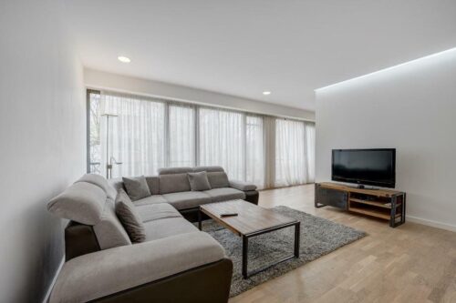 Inchiriere apartamente – Crosspoint Imobiliare- Bloc boutique / complet mobilat și utilat / parcare - crosspoint-imobiliare.ro