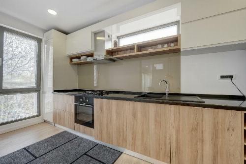 Bloc boutique / complet mobilat și utilat / parcare 2