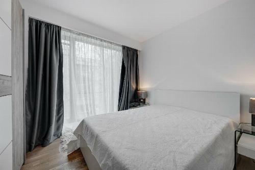 Bloc boutique / complet mobilat și utilat / parcare 5