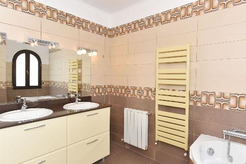 Cotroceni, office or residential building 44