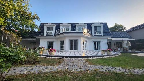 Vilă deosebită de vânzare/Erou Iancu Nicolae/Pipera/ eleganță, spațiu,rafinamen 2