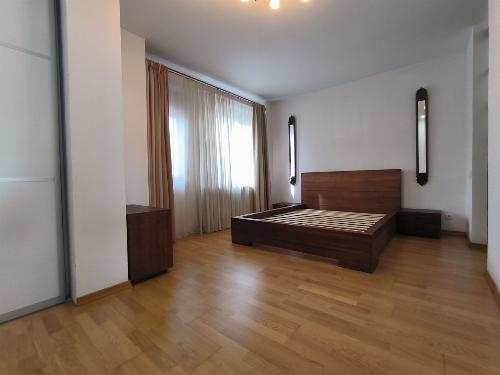 Apartament 3 camere de Vanzare Vasile Lascar – Dacia – Piata Gemeni 8