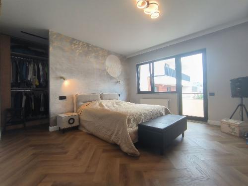 Apartament cu 4 camere în zona Polonă – 151 mp utili, finisaje premium 13