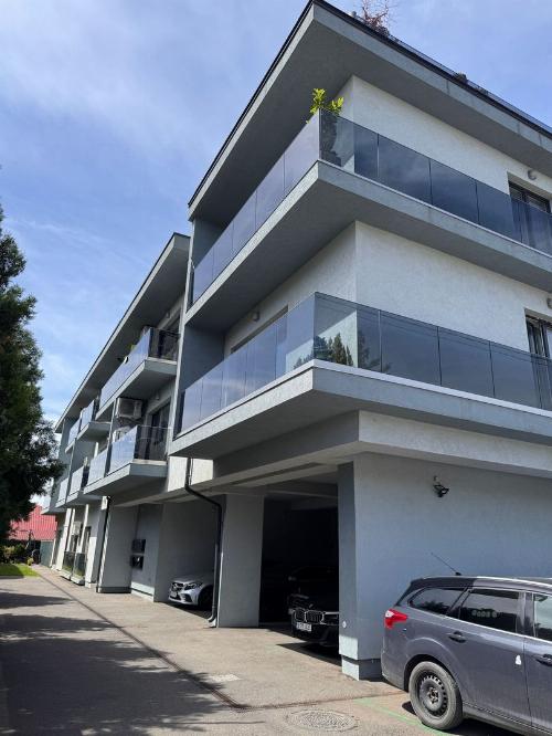 2 camere  de inchiriat – Pipera 8