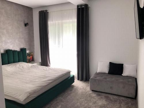 De vânzare – Apartament modern, complet mobilat, în zona Iancu Nicolae 8
