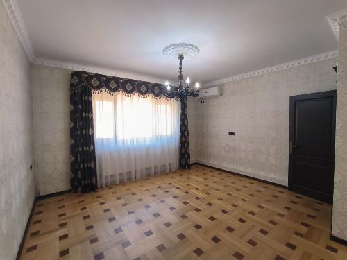 Apartament de vanzare 4 camere Primaverii, cu garaj box si teren 7