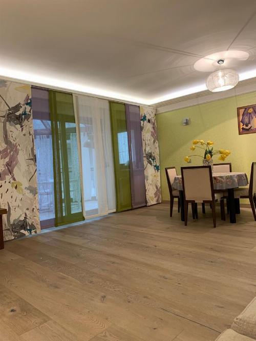 Apartament de vanzare 3 camere terasa+parcare Aurel Vlaicu 5