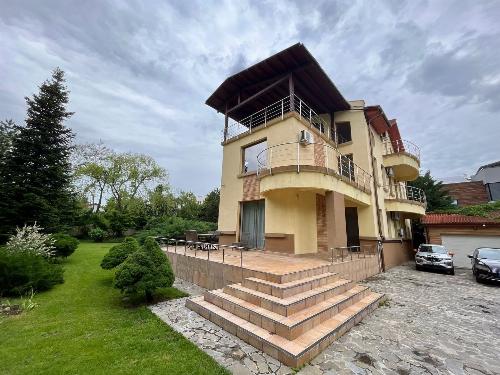 Vila individuală Iancu Nicolae / 2000 mp teren 58