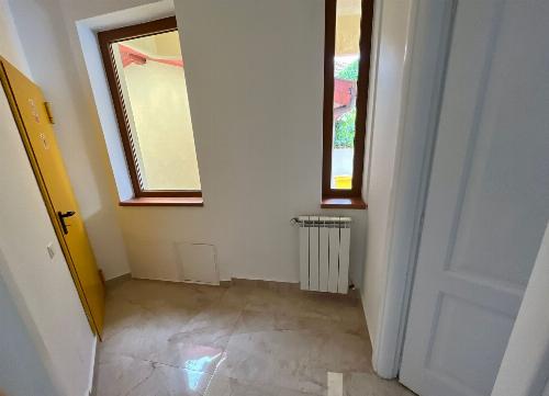 Vila individuală Iancu Nicolae / 2000 mp teren 10