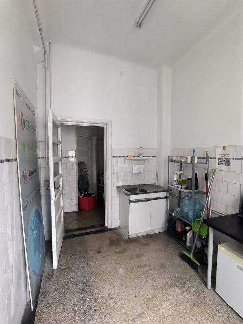 Apartament 3 camere de vanzare Calea Victoriei bloc consolidat si reabilitat 16