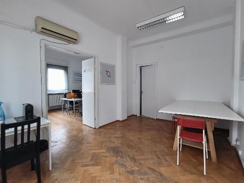 Apartament 3 camere de vanzare Calea Victoriei bloc consolidat si reabilitat 4