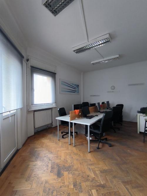 Apartament 3 camere de vanzare Calea Victoriei bloc consolidat si reabilitat 7
