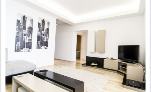 Inchiriere apartamente – Crosspoint Imobiliare- Apartament spațios de închiriat în North Lake View – Strada Zăgazului - crosspoint-imobiliare.ro