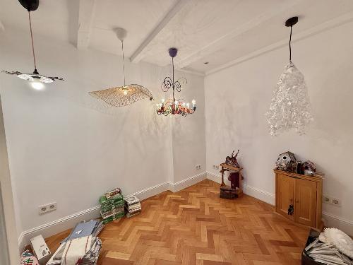 Villa with interwar charm, suitable for commercial activities 18