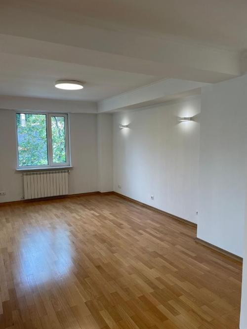 Exclusive Building for Rent – Spring Area 4