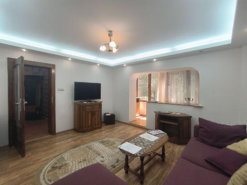 Apartament de vanzare 4 camere Piata Victoriei decomandat/1979 2