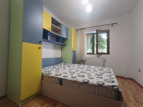 Apartament de vanzare 4 camere Piata Victoriei decomandat/1979 11