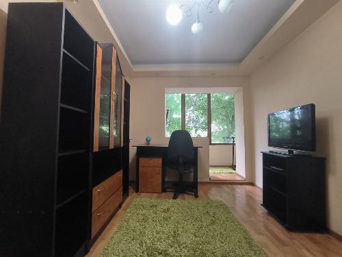Apartament de vanzare 4 camere Piata Victoriei decomandat/1979 17
