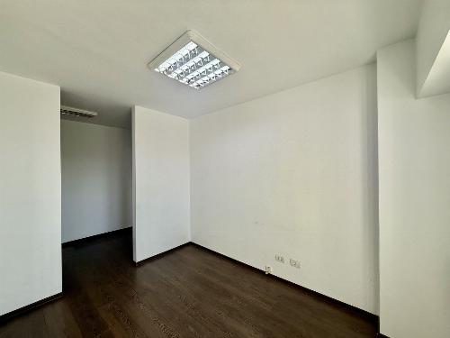 Suitable office 3